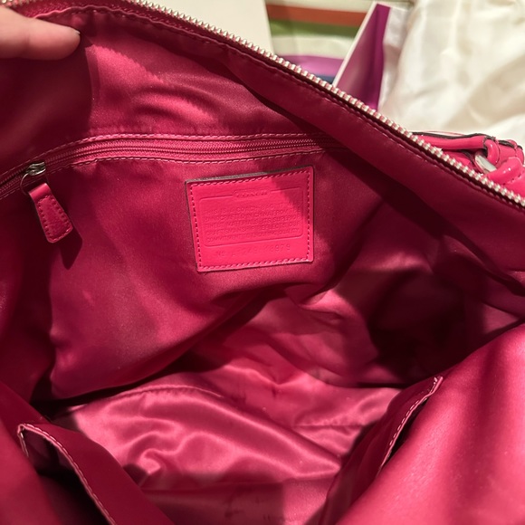 Hot Pink Signature Coach Bag - Picture 3 of 8